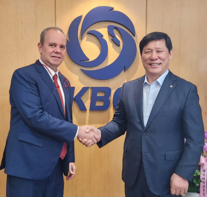 Assistant Ambassador to Korea Visits KBO → Prevention of President Heo Gu-yeon