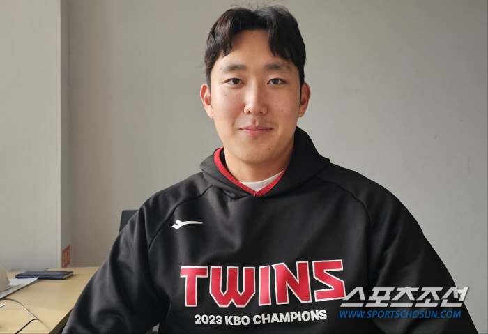 'The only non-star in last year's Korean Series'→2nd place in the domestic ERA, PS Cho-joon. Gave up 10 wins for PS. 