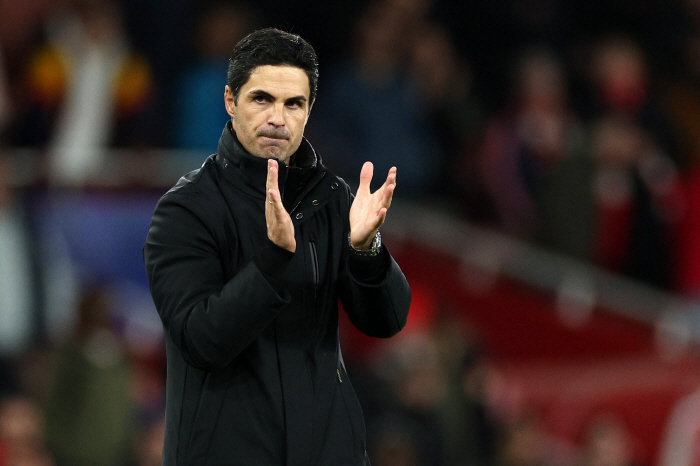 'The only player in football history to change the history of the two clubs' Arteta's one pick