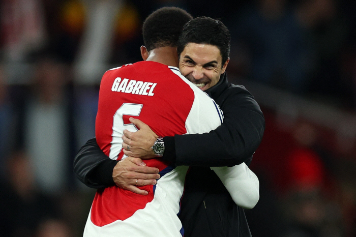 'The only player in football history to change the history of the two clubs' Arteta's one pick