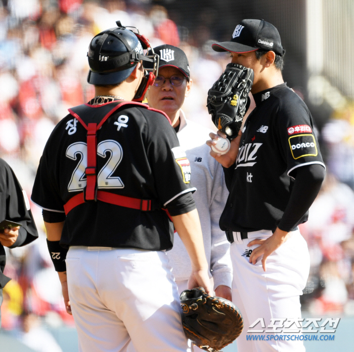 'Moon Sang-cheol and Ko Young-pyo's card hit again'Lee Kang-cheol Magic' has a 100% winning rate. Hernandez won 3-2 against LG in 2 innings