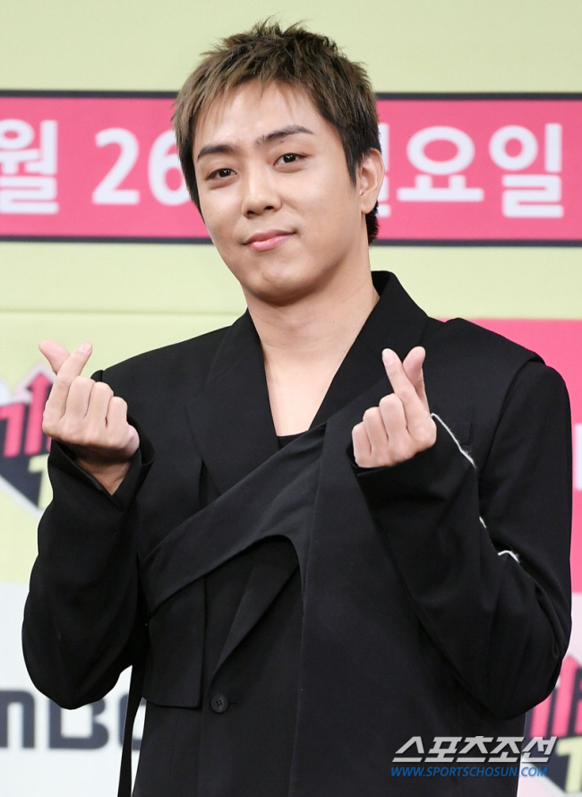 Eun Ji-won's romantic relationship with a non-celebrity'Indirect recognition'I've never met a celebrity'('live man')