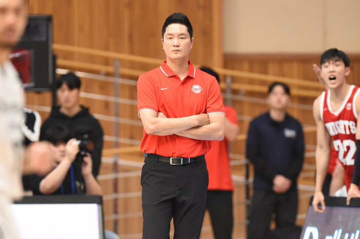  SK coach Jeon Hee-chul came out to win, and I'm disappointed to see this'