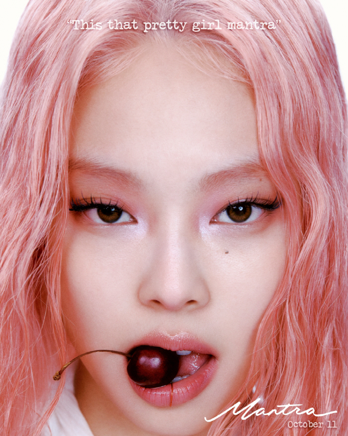 Missing the top with a cherry in the mouth → Ha's disappearance..Jennie's comeback D-5 concept photo will be released