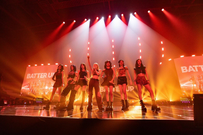 2NE1 Reunites After 10 Years with Spectacular Seoul Concert, Kicking Off 15th Anniversary Tour