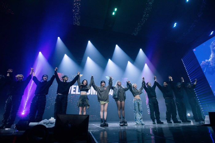 2NE1 Reunites After 10 Years with Spectacular Seoul Concert, Kicking Off 15th Anniversary Tour