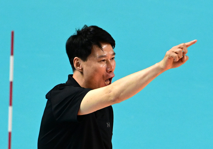 The winner is Hyundai Engineering & Construction! 'Net defense → 5 double-digit scores' overwhelming organizational power manager and the 5th trophy in his career