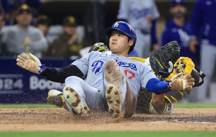 Dodgers' Resurrection! 'One RBI, two walks' Ohtani believes in 55% chance and goes to Game 5...LAD 8-0 SD