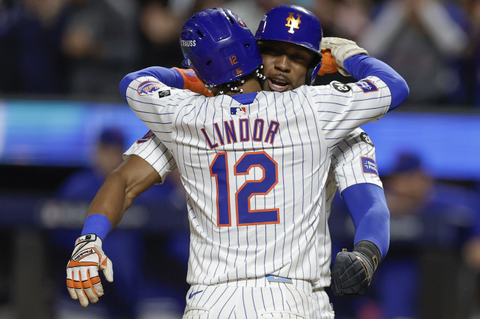 'Lindoor Reversal Full Base' Mets advance to NL Championship for the first time in 9 years, Houssid's Rebellion...Mets 4-1 PHI