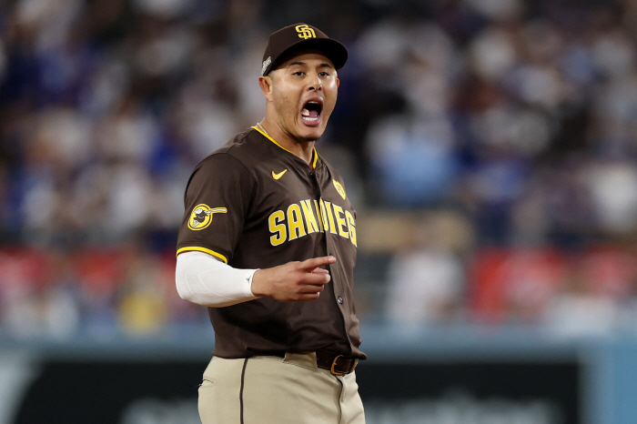 'Machado Series' LAD is painful, teacher-student relationship overshadowed verbal battle → clever throwing interference 'We focus only on baseball'