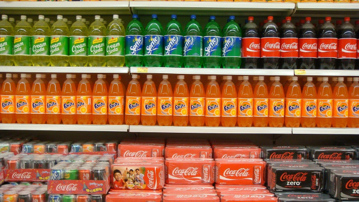 A man who drank 12 bottles of soda every day for 4 months almost went blind