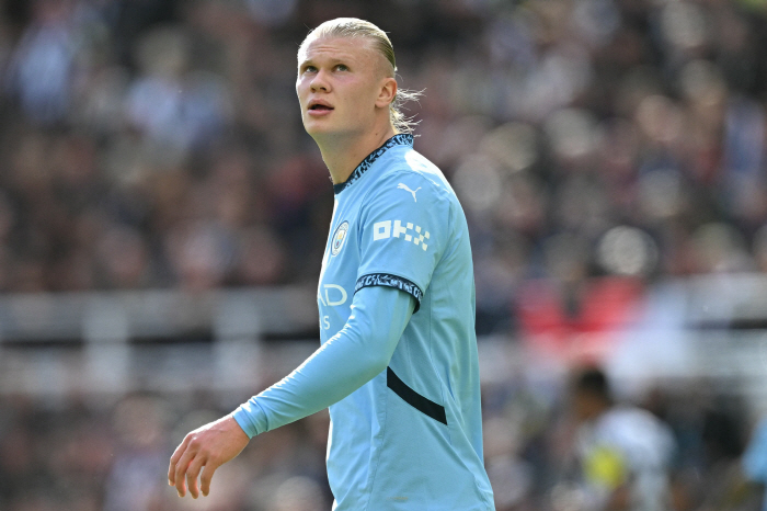 ''Mbappe-Bellingham' Blocks the flowery path →' 'Meho Daejeon Elkle Resurrection'...Holan wants to form a Warsaw transfer  all-time great duo! 'I'm willing to cut my salary'