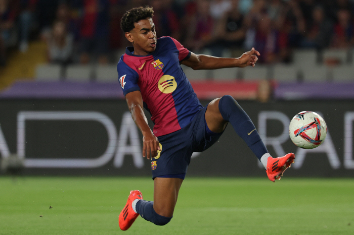 ''Mbappe-Bellingham' Blocks the flowery path →' 'Meho Daejeon Elkle Resurrection'...Holan wants to form a Warsaw transfer  all-time great duo! 'I'm willing to cut my salary'