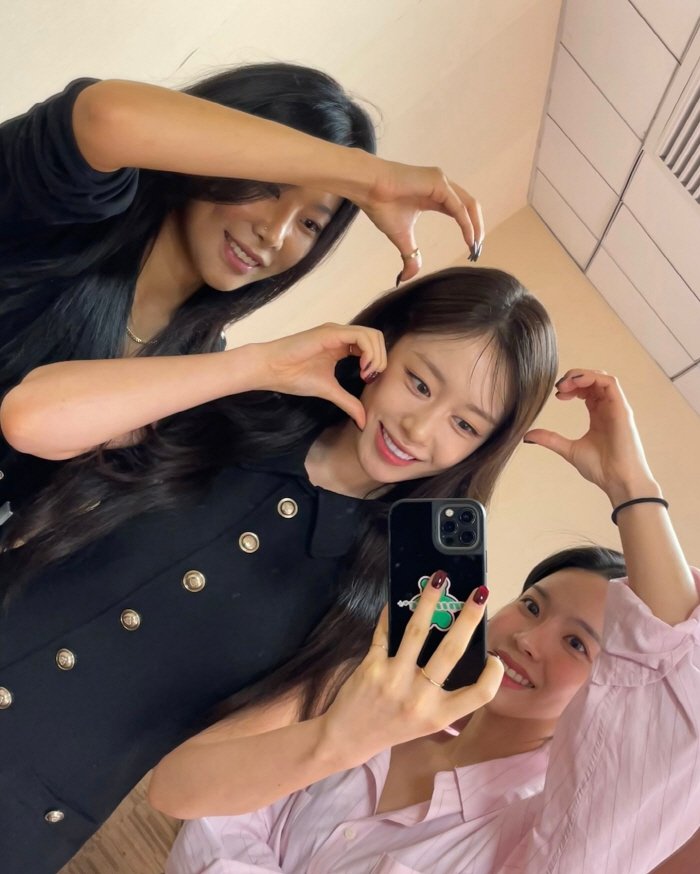  'My love, golden hands' 'Divorce Hwang Jae-kyun' Ji-yeon, 'Tearful' After the concert, 'Smile'
