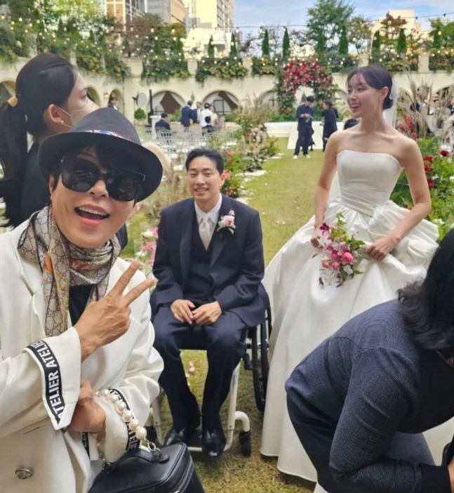 Song Ji-eun ♥ Park Wi, a fairytale wedding → Pledge of Tears'Fire's Rumor'Han Seon-hwa was absent at the end 