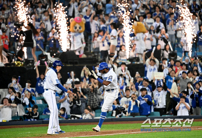 'Connor, Samsung is strong even without Koo Ja-wook'1st win to Gwangju' Kim Young-woong, Kim Heon-gon (2), Diaz (2) Home Run Five Big Ball Show Won Tae-in 6.2 innings, one run, Samsung come from behind to win 10-5