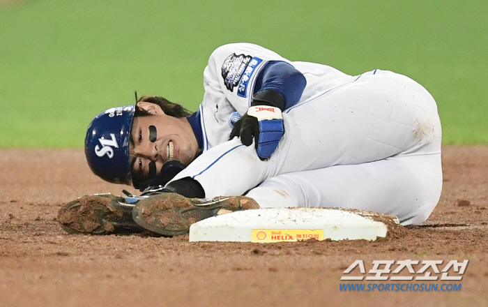 'Connor, Samsung is strong even without Koo Ja-wook'1st win to Gwangju' Kim Young-woong, Kim Heon-gon (2), Diaz (2) Home Run Five Big Ball Show Won Tae-in 6.2 innings, one run, Samsung come from behind to win 10-5