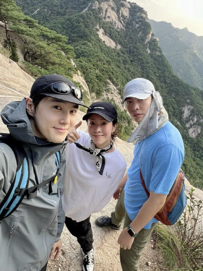 Han Ji-min, ♥ Choi Jung-hoon, where are you going..a hiking date with male actors