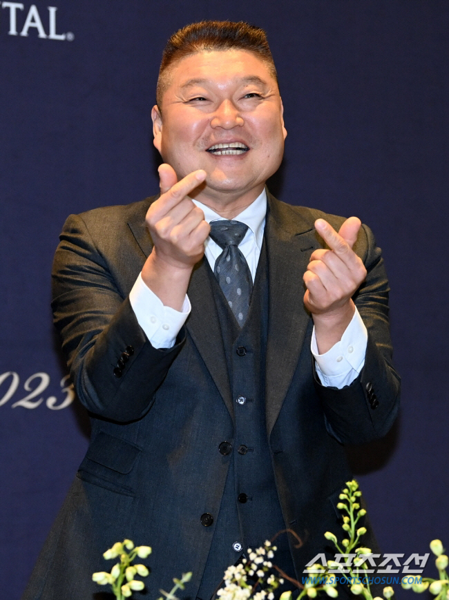 Kang Ho-dong has been apologized to the perpetrator...'I can't even appear on 'Knowing Bros' because I'm sorry.'