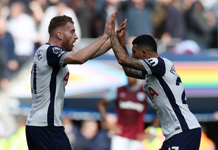 'What a waste! Returning goal' Son Heung-min fancied in the 15th minute of the first half 'Musan'...'Kulusevski equalizer' Tottenham 1-1 with West Ham 