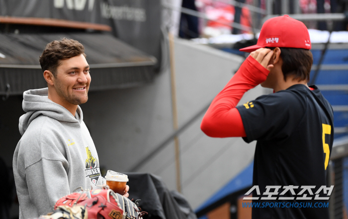 'Rain forecast pushed back after 8 p.m.'Chances are that the first game of the Korean Series will start normally ↑