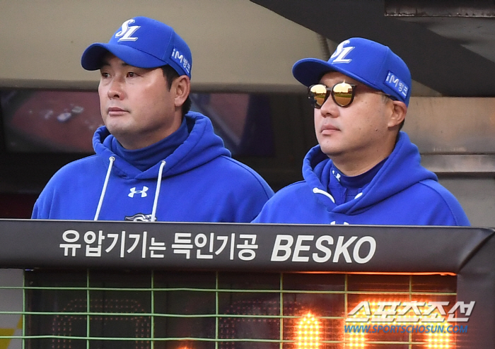 'In the top of the sixth inning, scoreless loss' Park Jin-man, head down, subdued dugout → 14 hitless → Game 2 is also in jeopardy