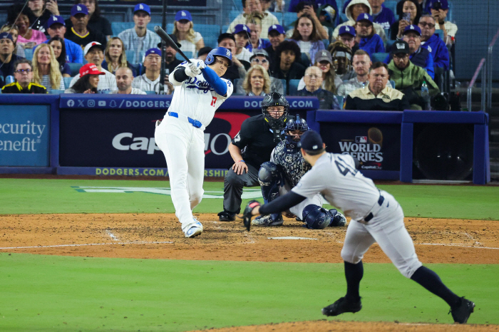 What a waste! 183km Ohtani bullet double → opponent's fault → Betts sacrifice fly, 2-2 tie until the 8th inning 