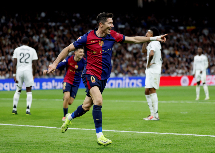 Barcelona, Munich and Real Madrid scored four goals, becoming the youngest El Clasico to score a 4-0 victory...Mbappe, scoreless offside 8 times 'Disgrace'