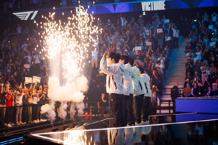  T1, which proved to be the strongest in the LOL World Cup, beats Gen.G and tries to become the 5th top in history