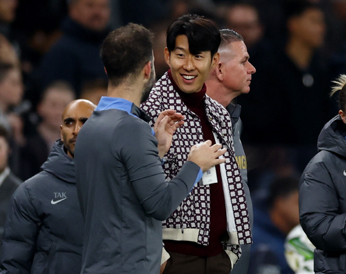 I caught him without SON→Son Heung-min's first win in 10 years  Hambam's smile! Tottenham win 2-1 against Man City...Successfully qualified for the quarterfinals of the League Cup