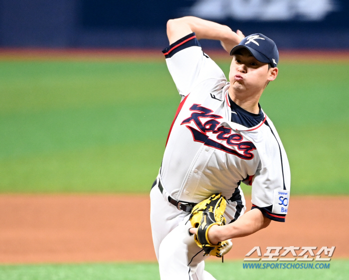 'Dream bullpen'12 scoreless in 12 innings... In fact, it's a match between blue and white. Go Young-pyo lost two points and Kwak Bin lost one point. The national team lost to Sangmu 1-2