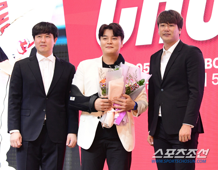 24 years of professional career. Choo Shin-soo's handpicked 'Who is No. 1 at the best moment?' Choo Shin-soo's Retirement Press Conference