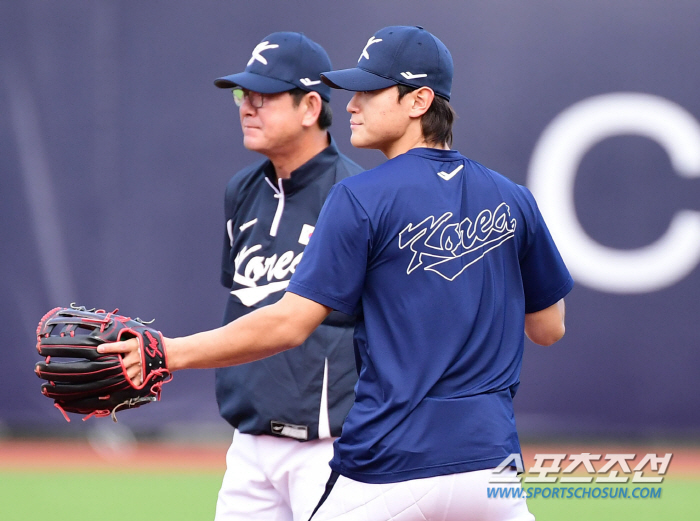 'If you get hurt, you'll die.' Kim Do-young, 'You can do better this year than last year.' First training feeling in Taiwan