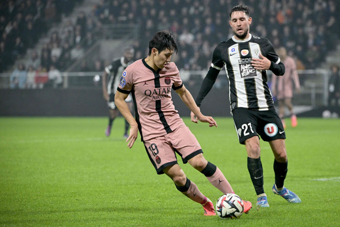 'It's a strong attack trio' Lee Kang-in's hat trick. What a waste! Goal-Goal-Helping 9.4 points Crazy performance