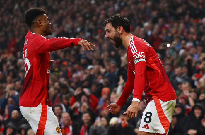 The acting mission of 'Park Ji-sung's best friend' is a big success!→Bruno's winning goal Garnacho's wonder goal explosion! Man Utd win 3-0 against Leicester...a four-game unbeaten streak