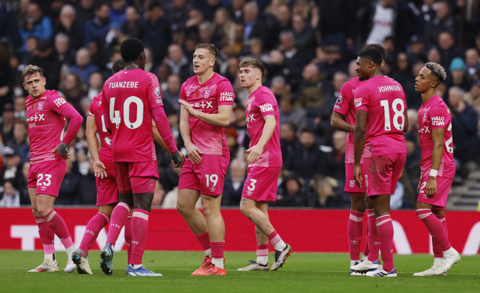 'How many SON passes do I have!'→'Another 'first win' sacrifice' humiliated Tottenham League home's 5th consecutive first loss, 1-2' shock loss to Ipswich'