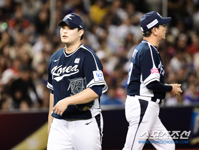 Choi Ji-min, who pitched bravely despite boos from Taiwanese fans, pitched two scoreless ⅔ against Taiwan (Taiwan Field)