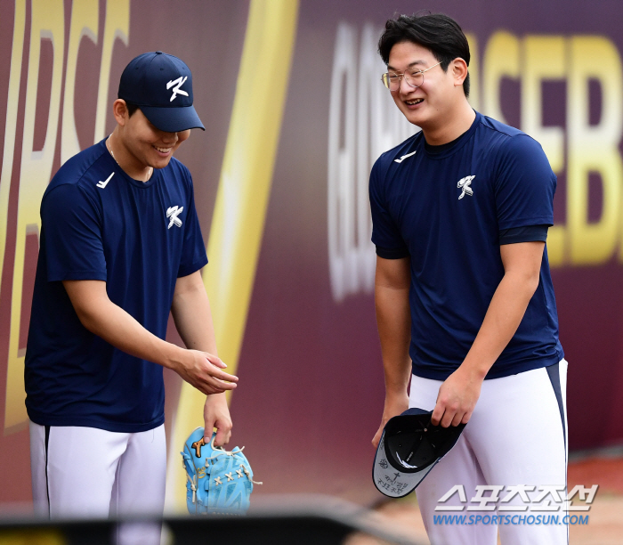 'I have another question' Kim Seo-hyun, who regained his confidence, finds coach-seniors and asks questions again