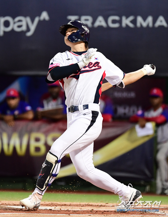 KIM DO YOUNG is laughing! 日36 billion ERA No. 1 pitcher with full base!!!! Up to 'Cool vibrations'