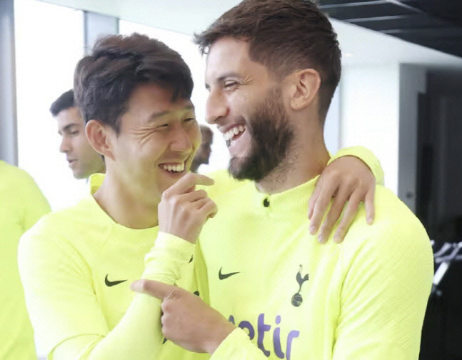 'Tottenham is in a state of emergency!' Son Heung-min Racist Bentancourt Eventually Gets Heavy Punishment...suspension of seven games'Hero'