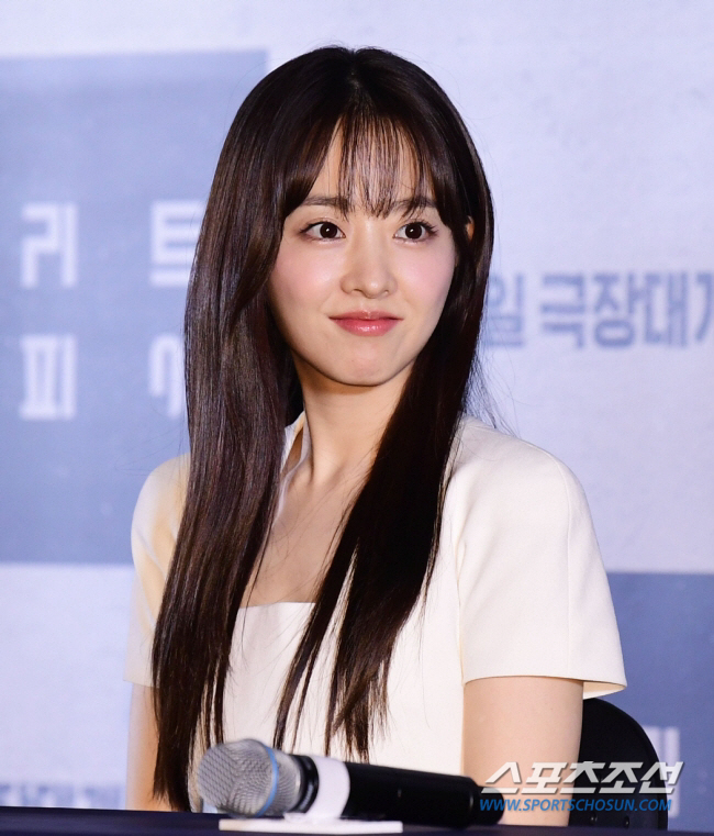 Park Bo-young Shares Gaming Experience: 'I've Been Called a Bug'