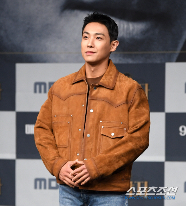 'Help me' Lee Jun, you're out of the blue..Surviving SOS (1 Night and 2 Days) 