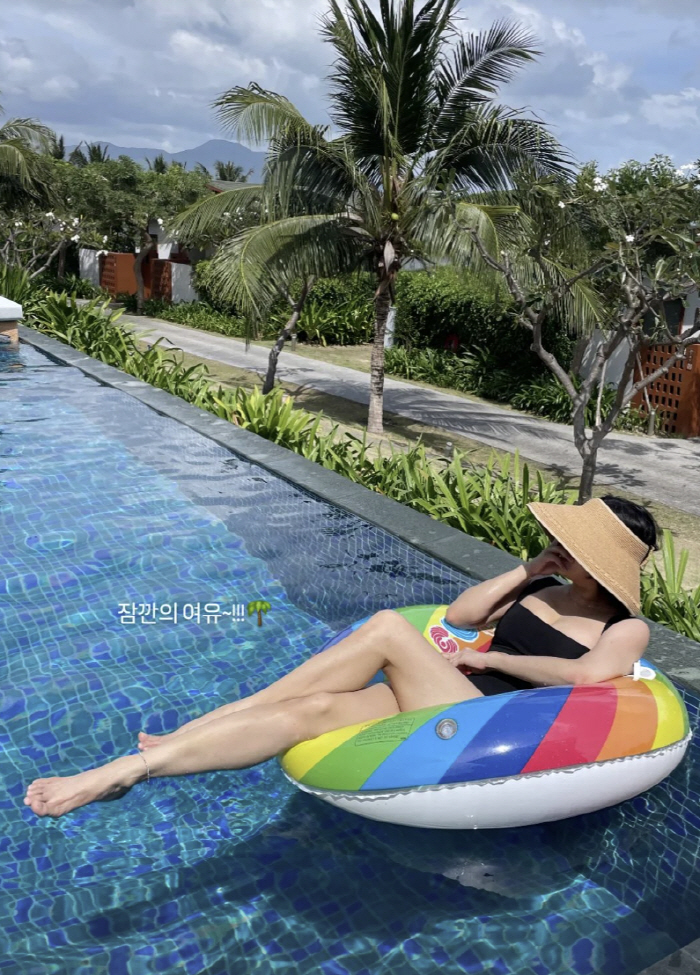 ''171cm·45kg' Go Eun, it's very voluminous..a perfect swimsuit body