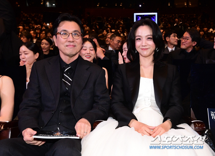  Kim Tae-yong - Tang Wei 'Together Blue Dragon Film Awards'