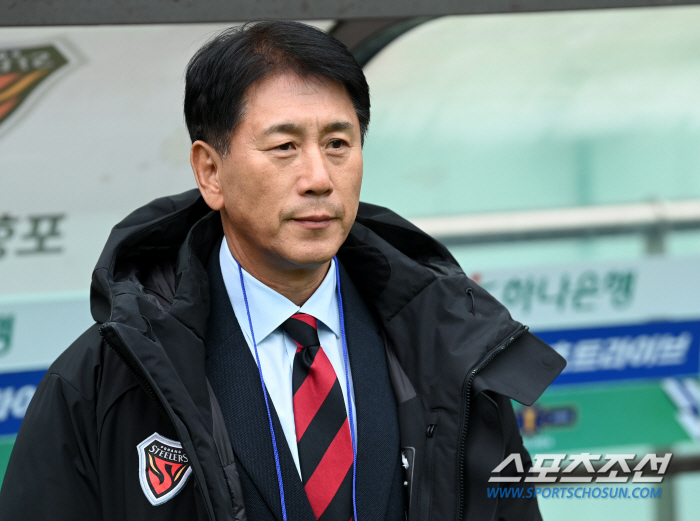 'Kim In-sung's final goal → FA Cup king'Hwanhee's Pohang wins 2 consecutive games → 6th most championship'120 minutes of bloodshed' Ulsan 3-1 Theater upset win