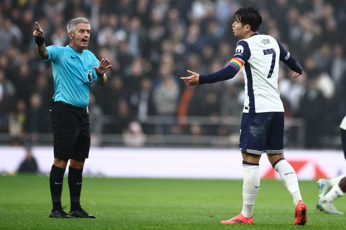 'Son Heung-min full time' Tottenham draw 1-1 against Fulham with 10 players