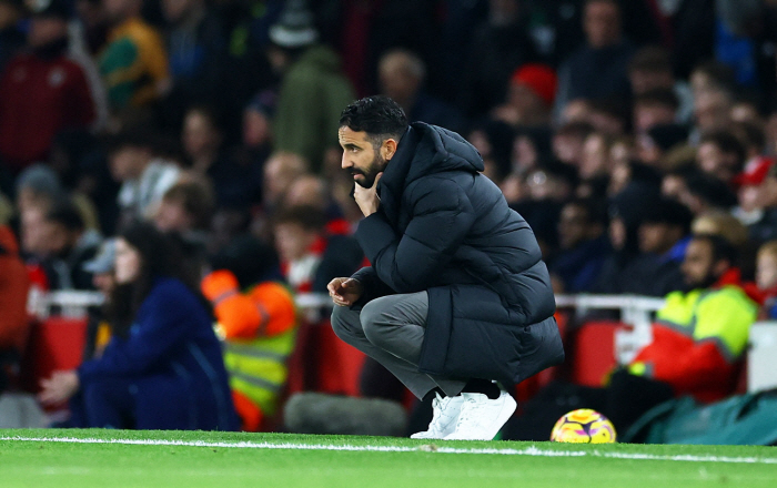 Rashford absurd mistake'Set piece changes game'→'Unable to compete' Amorim's declaration of surrender, still need time...Manchester United defeated Arsenal 0-2