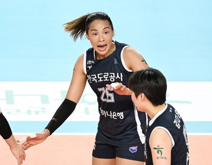 'I erased the Tanacha variable' Vukrich 35 points...Jeong Kwan-jang defeated Korea Expressway Corporation and won three consecutive games 