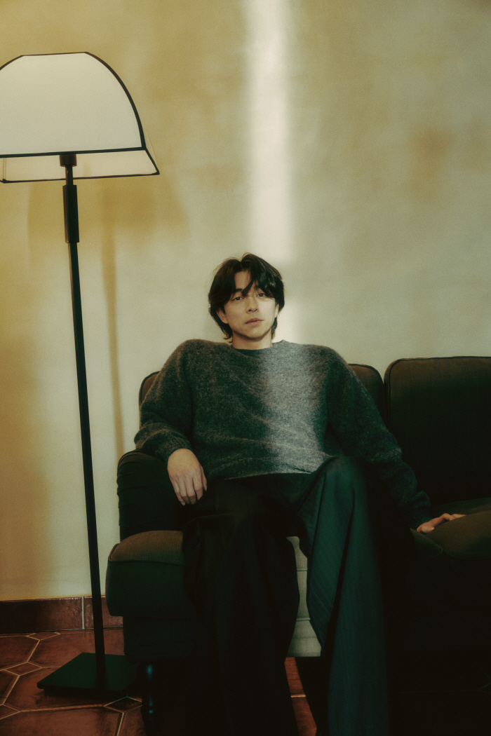 Gong Yoo, who insisted on 'using politics', was scratched by the harsh criticism of 'sexual marriage''Affection from harmless people'