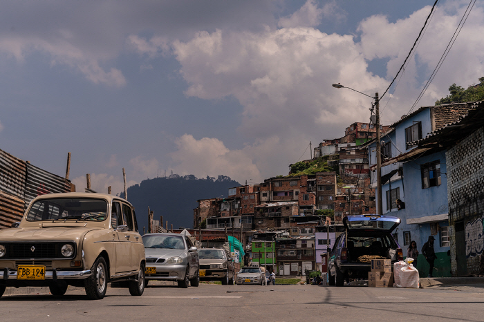 'Korea's First Columbia Location'Song Joong-ki X Lee Hee-jun'Bogota'Production still released